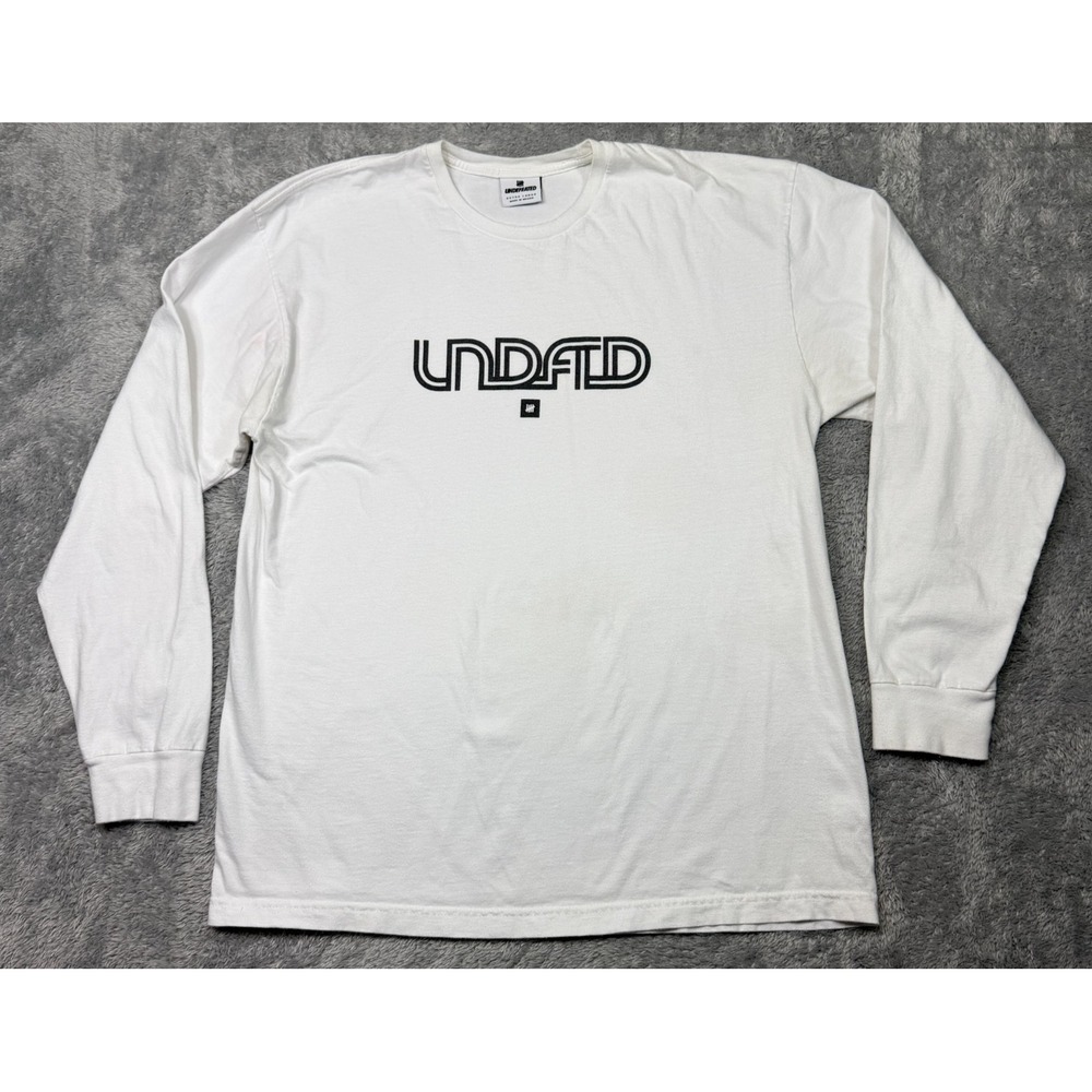Undefeated T Shirt Mens XL White Black Logo Spellout Streetwear Long Sleeve Crew